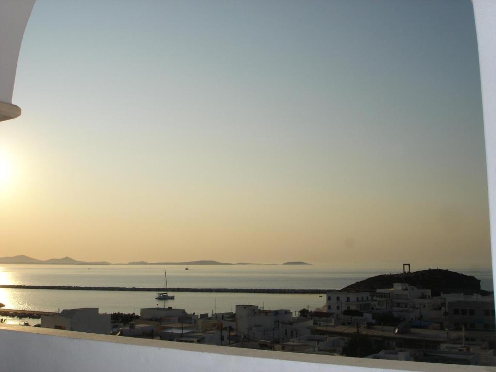 Panorama Hotel Naxos City Экстерьер фото